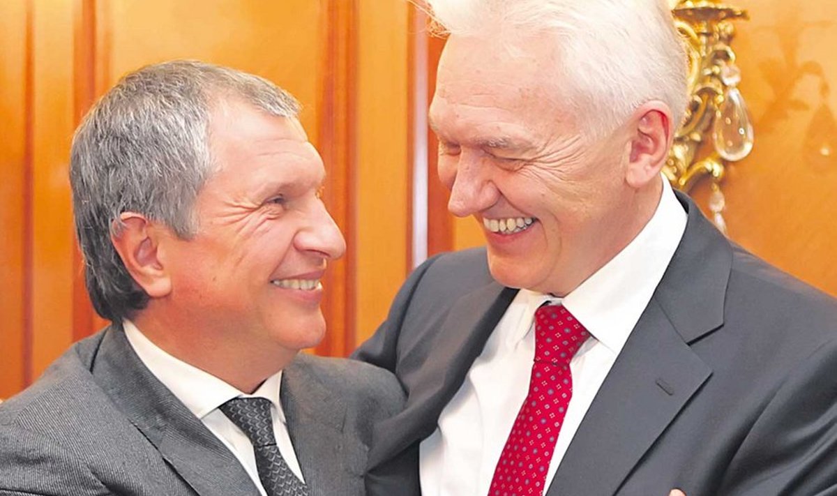 Vene oligarhid Igor Setšin (vasakul) ja Gennadi Timtšenko on loonud liidu, et murda Gazpromi ainuvõim Venemaa ja tegelikult kogu Euroopa gaasiäris.