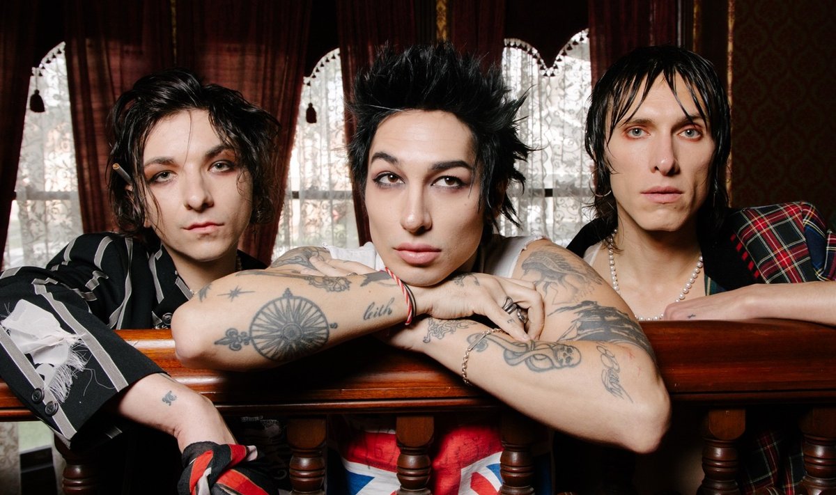 Palaye Royale