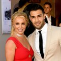 Britney Spears lahutab! Rahamaias eksmees ähvardab paljastada lauljatari saladused