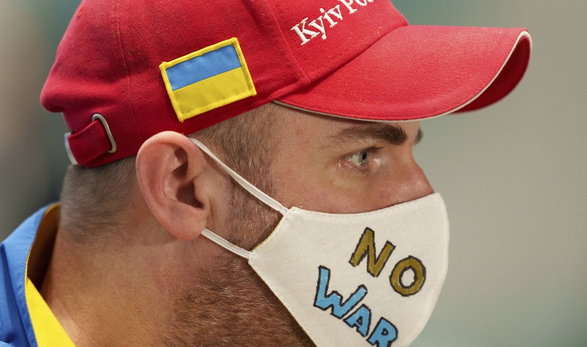 EI SÕJALE! Sellise kirjaga maski kandis Kanada ajakirjanik Lee Reaney mullu märtsis Pekingis paraolümpia ajal, kui Ukraina sõda oli juba alanud. 