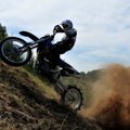 Motosport: Mõisaküla kooli VII klassi õpilane sai mootorrataste mäkketõusus III koha