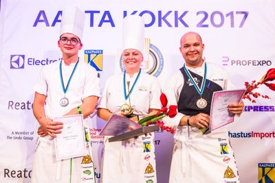 Eesti Aasta Kokk 2017 võitjad: Maksim Žolobov restoranist Ribe, Piret Pusse restoranist Noot ja Roman Sokalski restoranist 22 Family Resto.