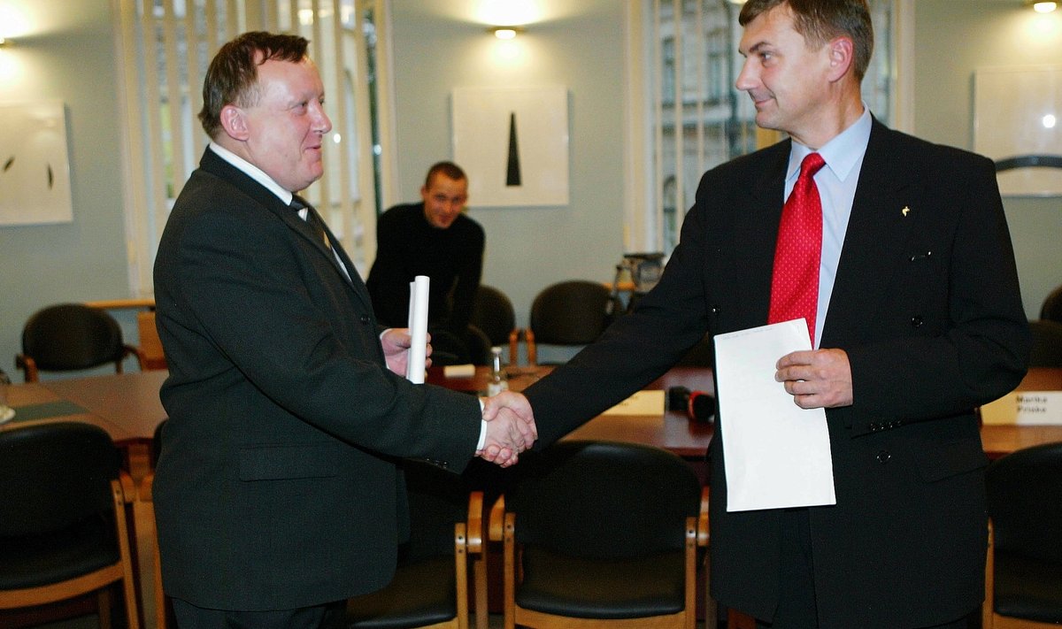 Vjatšeslav Leedo mõjuvõimu saartevahelises praamiliikluses kinnistas 2004. aastal toonane majandusminister Andrus Ansip