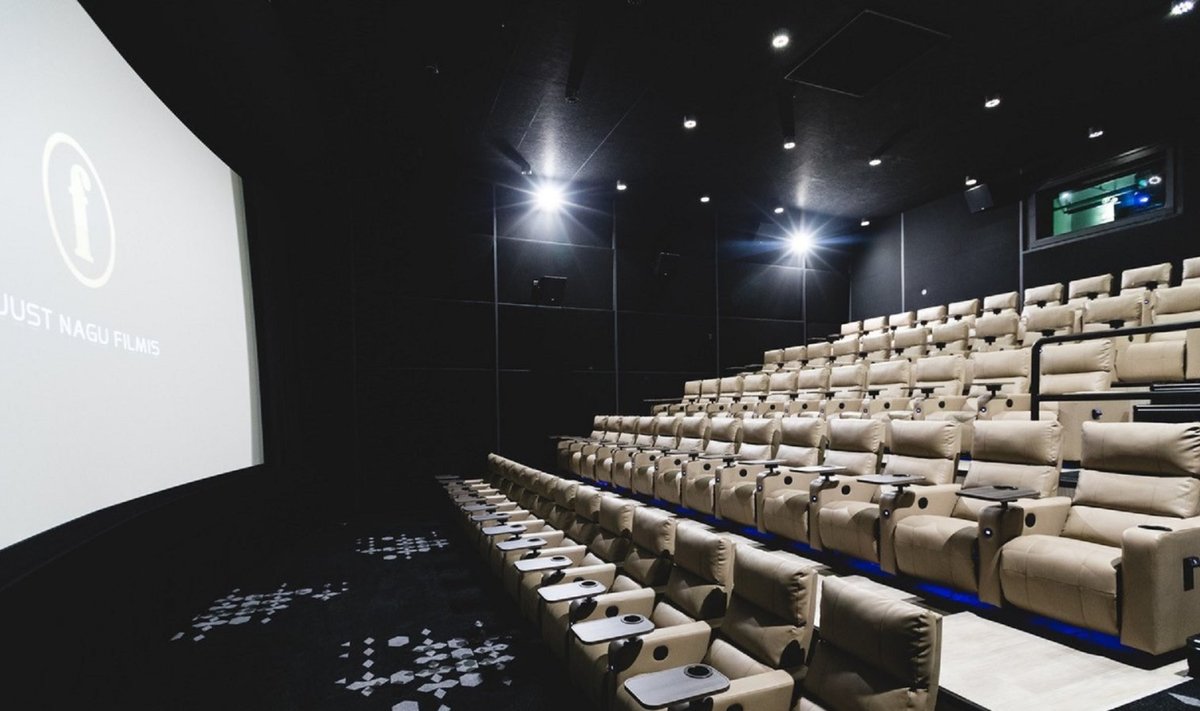 Uues LUXE saalis on nüüd filmifänne ootamas 82 ülimugavat tooli.