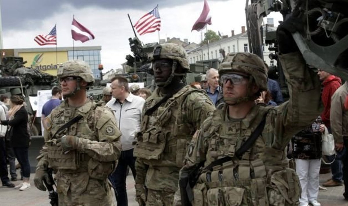 Латвия давно добивается постоянного присутствия военных из стран НАТО на своей территории 