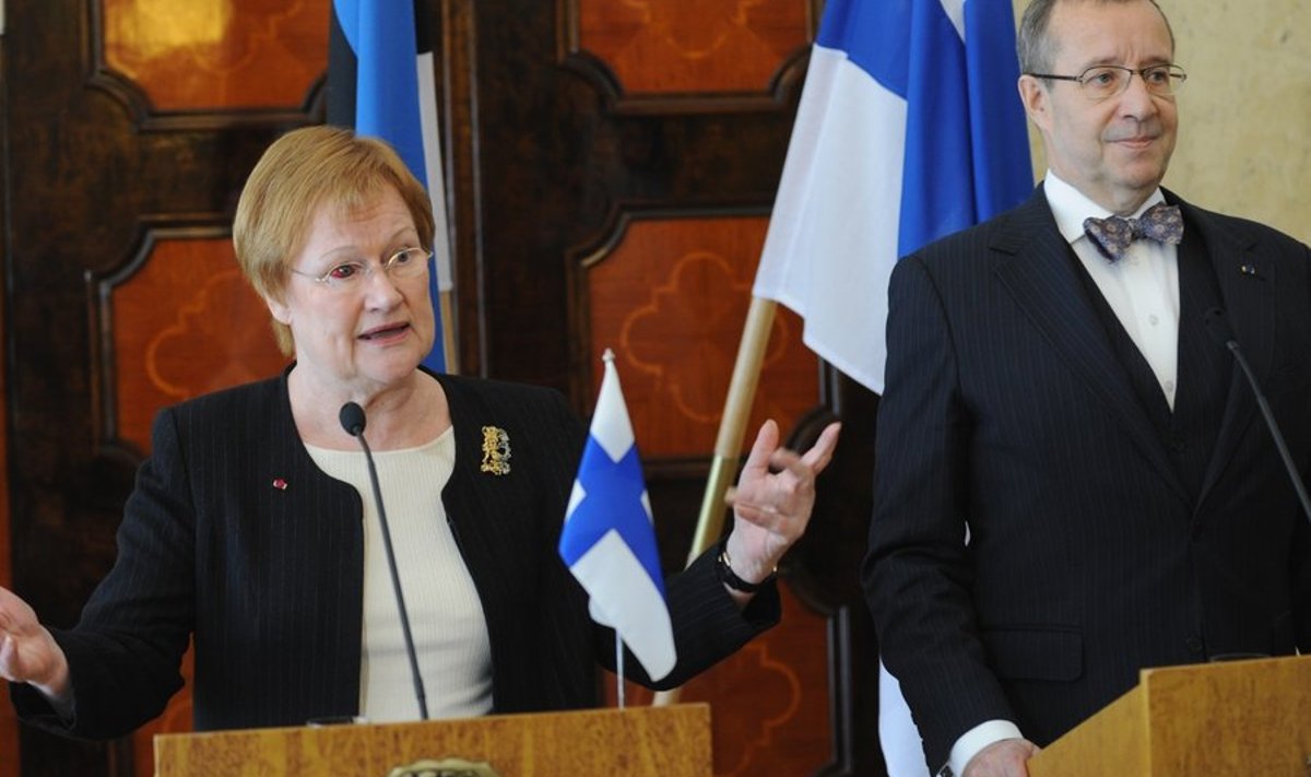 Eestis oli visiidil Soome president Tarja Halonen. Riigipea ametiaega lõpetav Tarja Halonen kohtus president Toomas Hendrik Ilvesega
