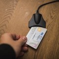 Pensionäri kimbatus: „Uskumatu! Pank uut ID-kaarti ei tunnista, nõuab vana tagasi“