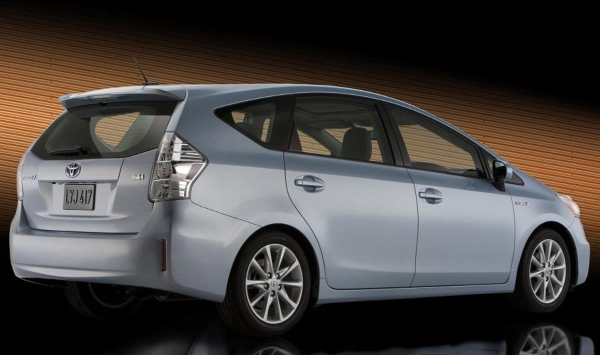 Toyota Prius V ilu on peen või tabamatu?