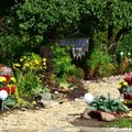 FOTOD: Vallatud lillepotid julge inimese aeda, kaltsudest ja betoonist