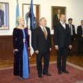 Evelin Ilves meenutab härdaid hetki Kasahstani presidendi Nazarbajeviga: kuulasime koos Anne Veskit. Nursu silmad olid veekalkvel