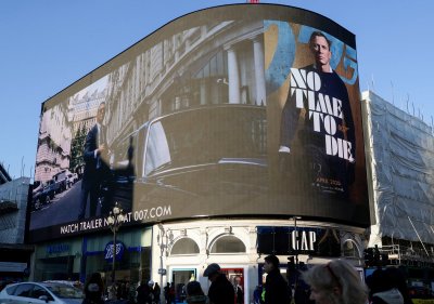 "James Bond: No Time to Die" promo, mis nüüd edasi lükkub