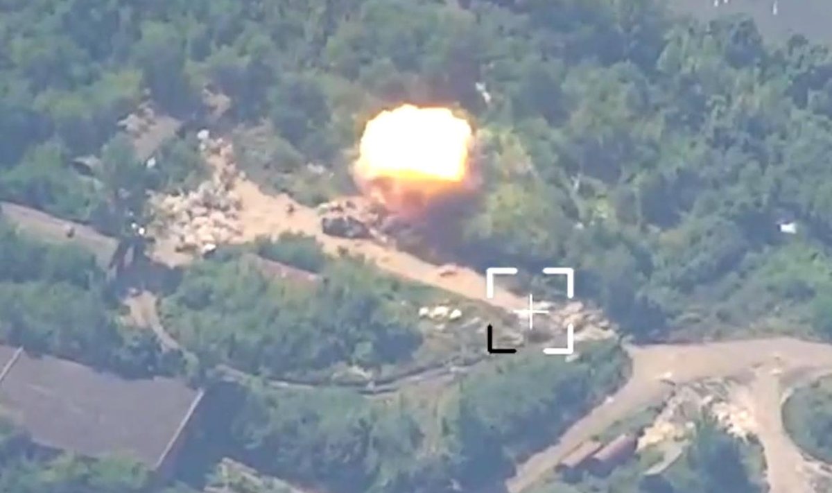 Ukrainlaste HIMARS hävitas kaks Vene Gradi ühe tabamusega