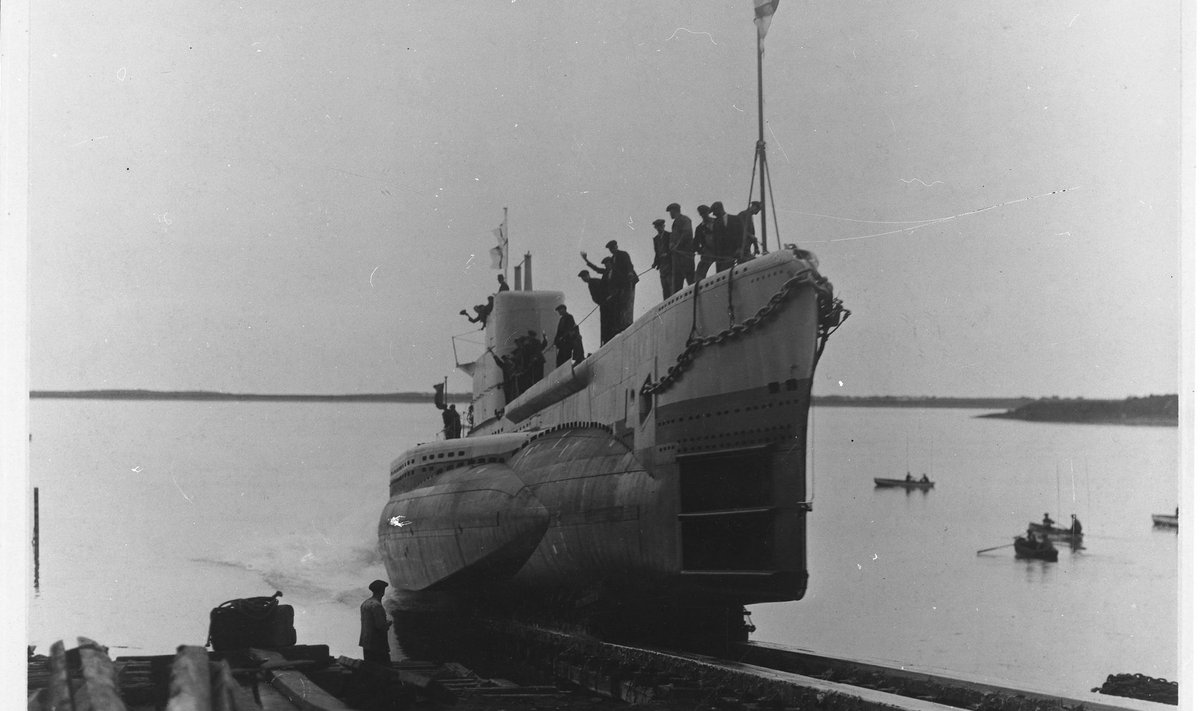 Mõni aasta varem oli Eesti kaitsevägi saanud endale uue allveelaeva Lembit. 1940. aastal läks ta Punaarmee lipu alla.