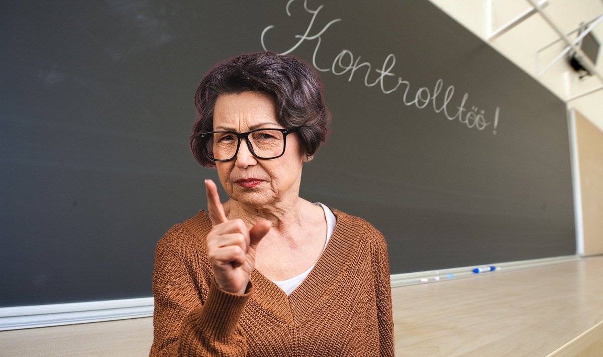 LÄBIRÄÄKIMISTEKS VALMIS: Aastate jooksul on Tiina ja ta kolleegid säilitanud õpilaste kirjandeid ning lubavad nüüd riigikogulaste kõige piinlikumad teosed avalikkusesse paisata.