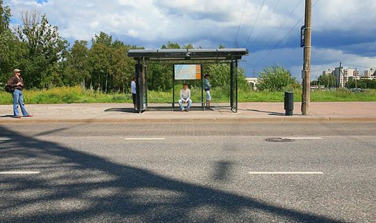 PÄEV VAREM: Igav ja lage ja tavaline bussiputka Lasnamäel.