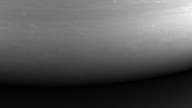 NASA kosmoseaparaat leidis enne hukkumist Saturni kaaslaselt midagi huvitavat