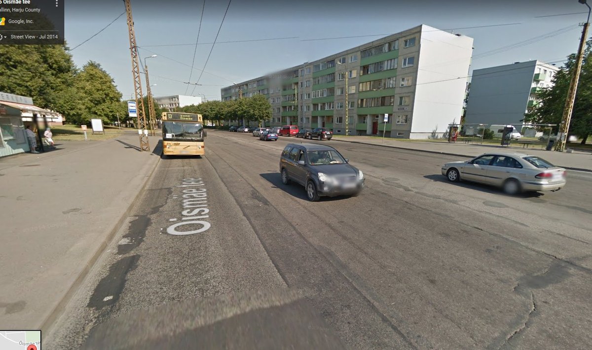 Tallinn, Õismäe tee 46 juures (Google Street View ekraanitõmmis)
