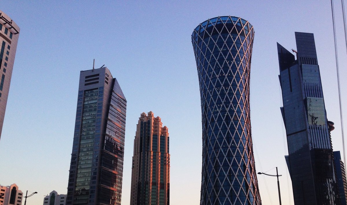 Katar ehittab