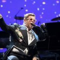 Sir Elton Johni eluloofilm armuloota: muusik ei ole stseenide väljajätmisega Venemaal rahul