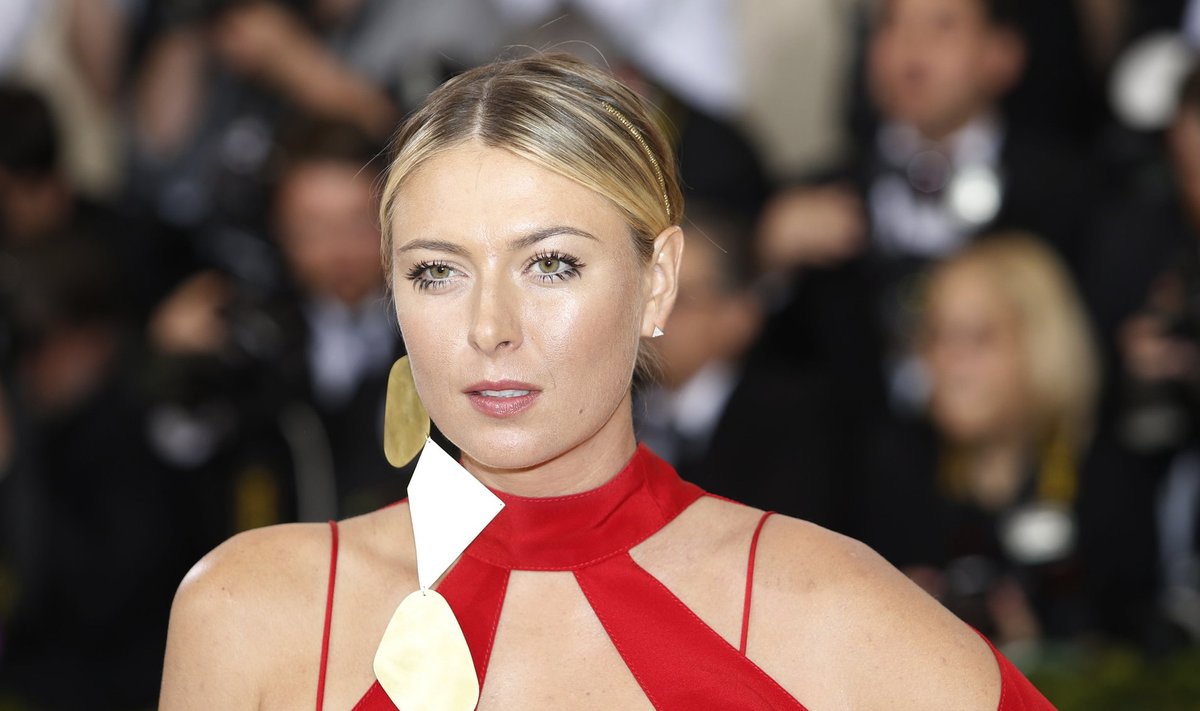 Tennis player Maria Sharapova arrives at the Met Gala in New York