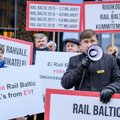FOTOD | Rail Balticu tippkohtumine algas rahva protestiga