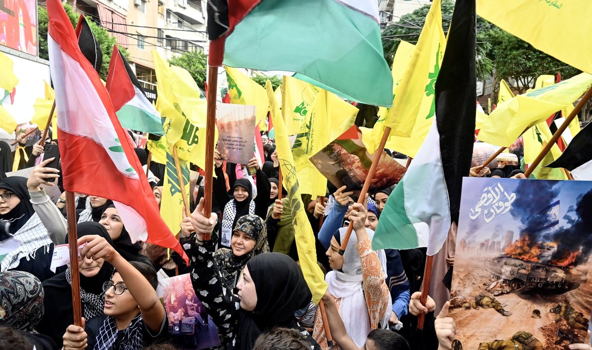 Liibanoni pealinnas Beirutis toimus pühapäeval Hamasi toetuseks meeleavaldus.