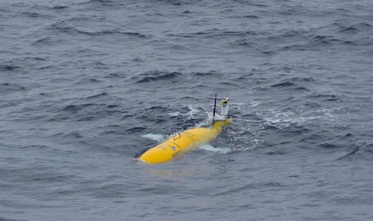 Boaty McBoatFace minemas esimesele sukeldumisele