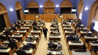OTSEPILT | Ajalooline otsus. Riigikogu juhatuse ettepaneku ja koalitsiooni häältega keelati ühele eelnõule obstruktsiooni tegemine