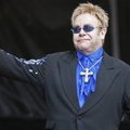 Elton John tuleb Riiga esinema