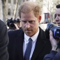 VIDEO | Ootamatu! Prints Harry saabus Londonis kohtusse