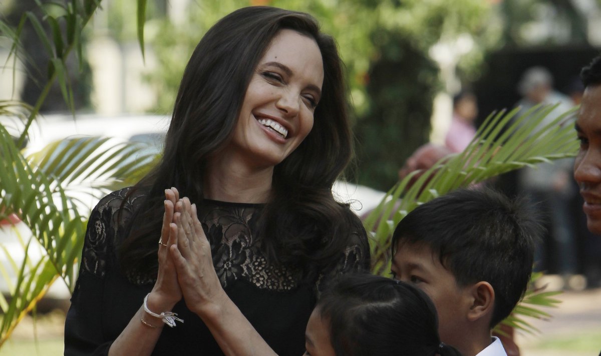 Angelina Jolie andis intervjuu Kambodžas.