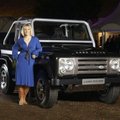 Autoaabitsa ikoon Land Rover Defender uueneb