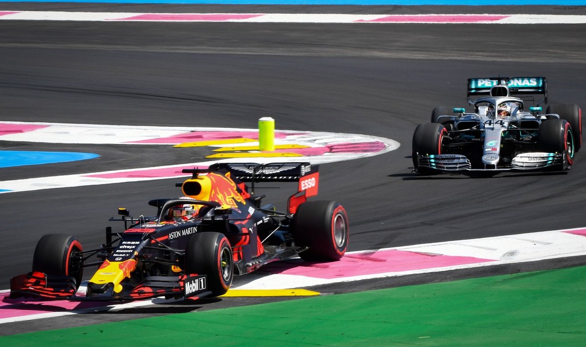 Max Verstappen ja Lewis Hamilton Prantsusmaa GP teisel vabatreeningul.