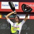 VIDEO | Taaramäe tiimikaaslane võitis Vuelta 15. etapi