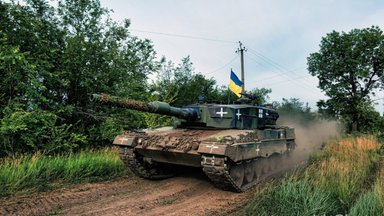 VIDEOD | „Leopard näeb, tulistab ja tabab esimesena.“ Ukrainas toimus ajalooline lahing lääne ja Vene tankide vahel