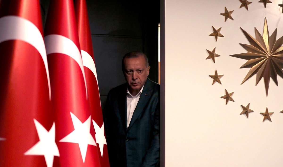 Türgi presidendi Recep Tayyip Erdoğani juhitud Õigluse ja Arengu Parteid (AKP) ei saatnud kohalikel valimistel edu.