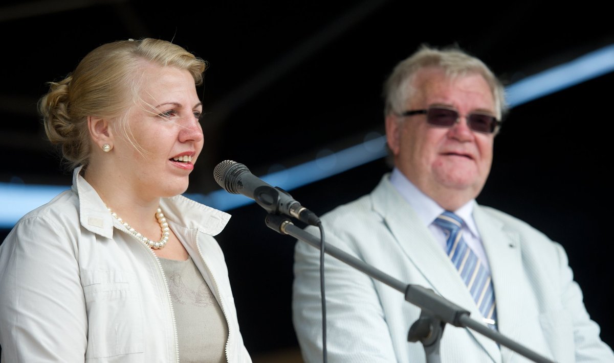 Põhja-Tallinna linnaosavanem Karin Tammemägi ja linnapea Edgar Savisaar