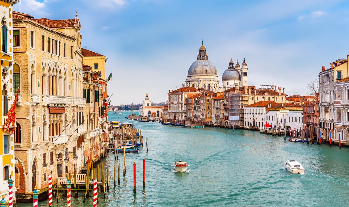 Surfamine Veneetsia Grand Canal'il on rangelt keelatud