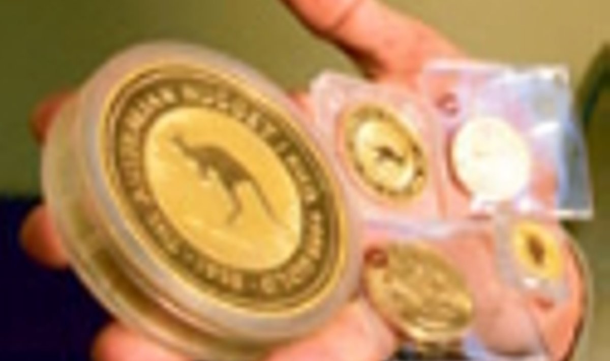 Tavidi pakutav investeerimiskuld: esiplaanil kilone Austraalia päritolu münt.