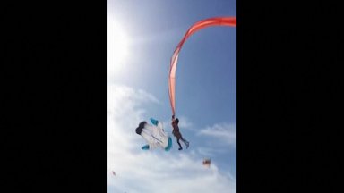 VIDEO | Taiwani tuulelohefestivalil läks laps lendu