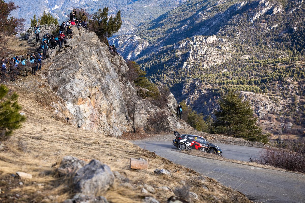 SUURES PILDIS | Timo Anise 10 kaadrit Monte Carlo ralli reedesest võistluspäevast