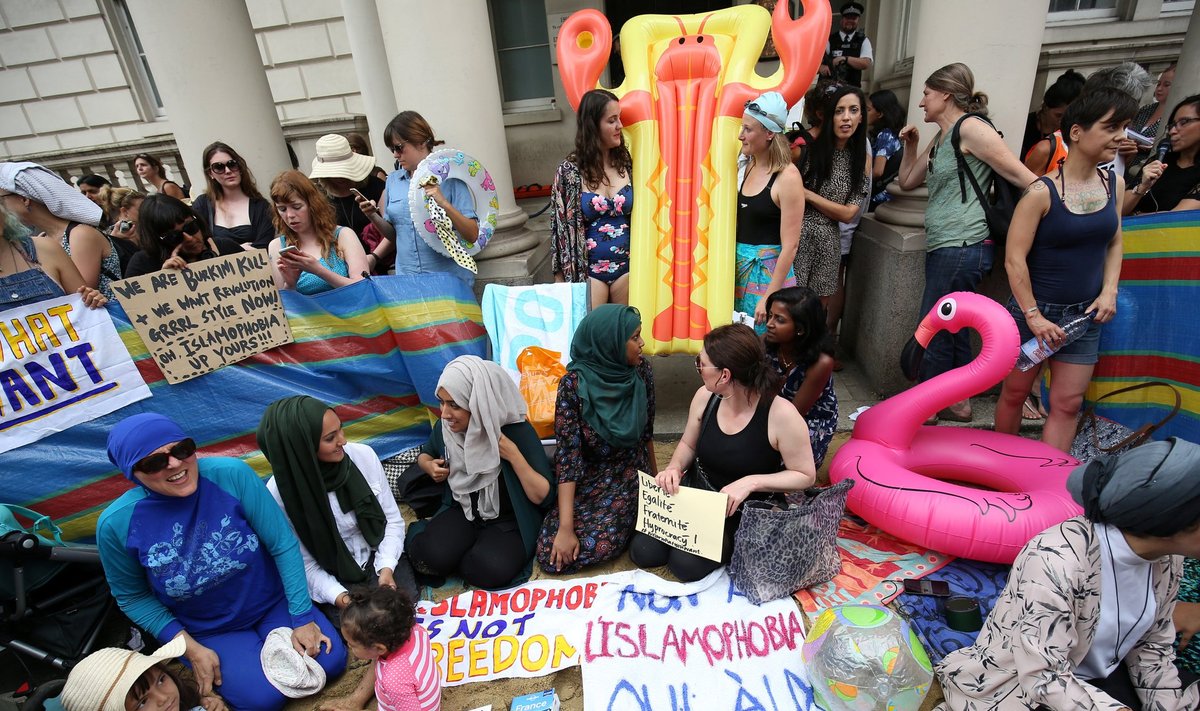 Protesters demonstrate against France's ban of the burkini, outside the French Embassy in London