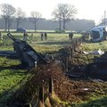 Hollandis sai reisirongi kokkupõrkes tõstukiga üks inimene surma