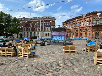 Палеты для фан-зоны в городе