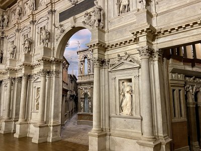 Teatro Olimpico Vicenza linnas