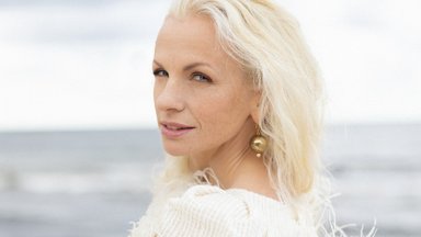 Täna sünnipäeva tähistav näitleja Elina Pähklimägi: ajaga on tekkinud arusaam, et ma ei pea olema kogu aeg „viieline“