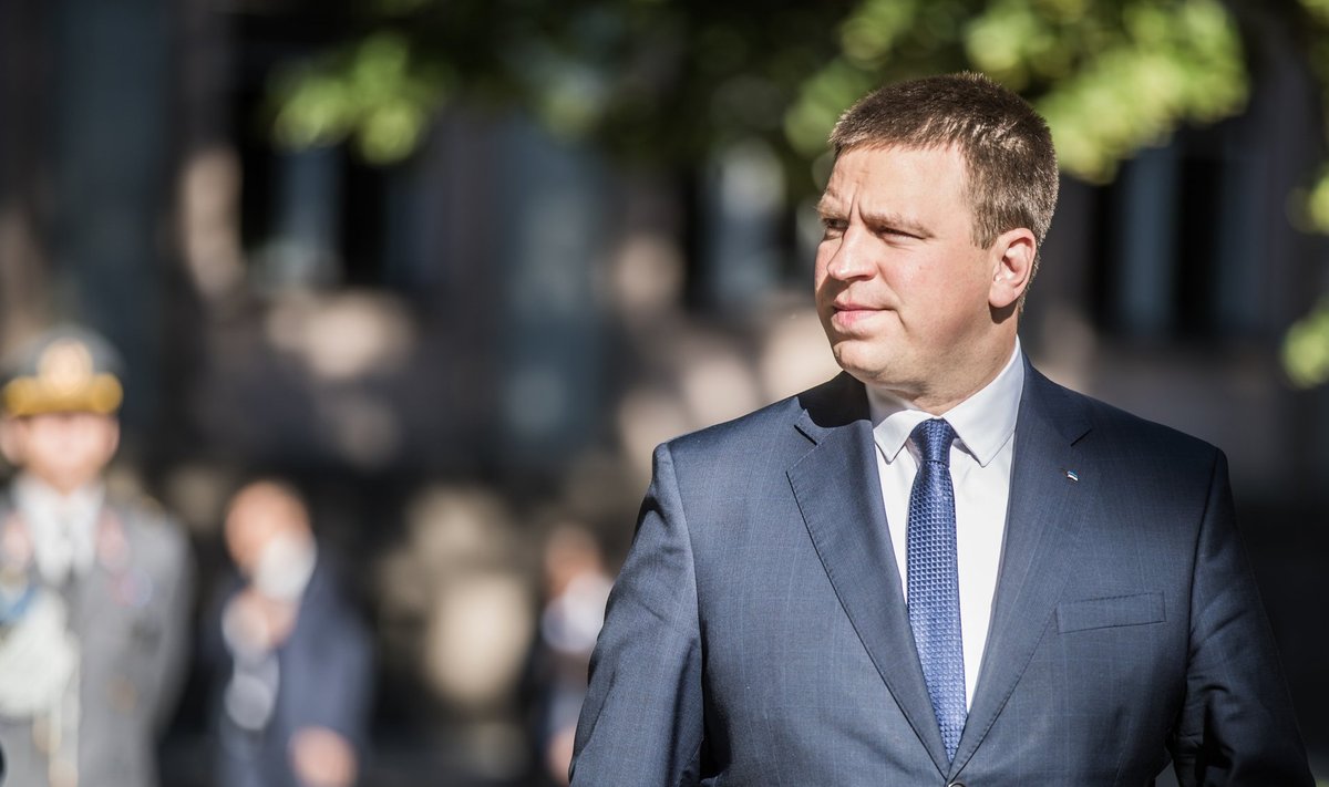 Jüri Ratas lubas ministrid puhkusele. 