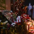 В Минске умер 31-летний сторонник оппозиции Роман Бондаренко, которого избили на "Площади перемен". На акцию его памяти пришли тысячи людей