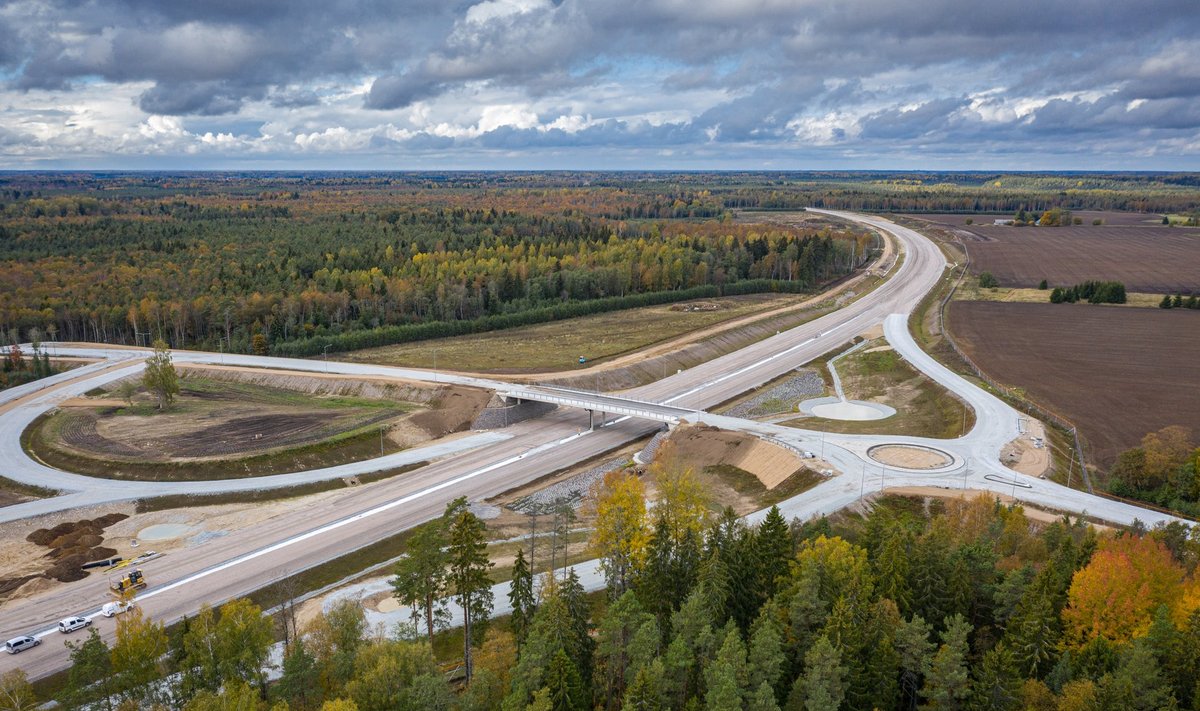 Tallinna-Tartu maantee ehitus