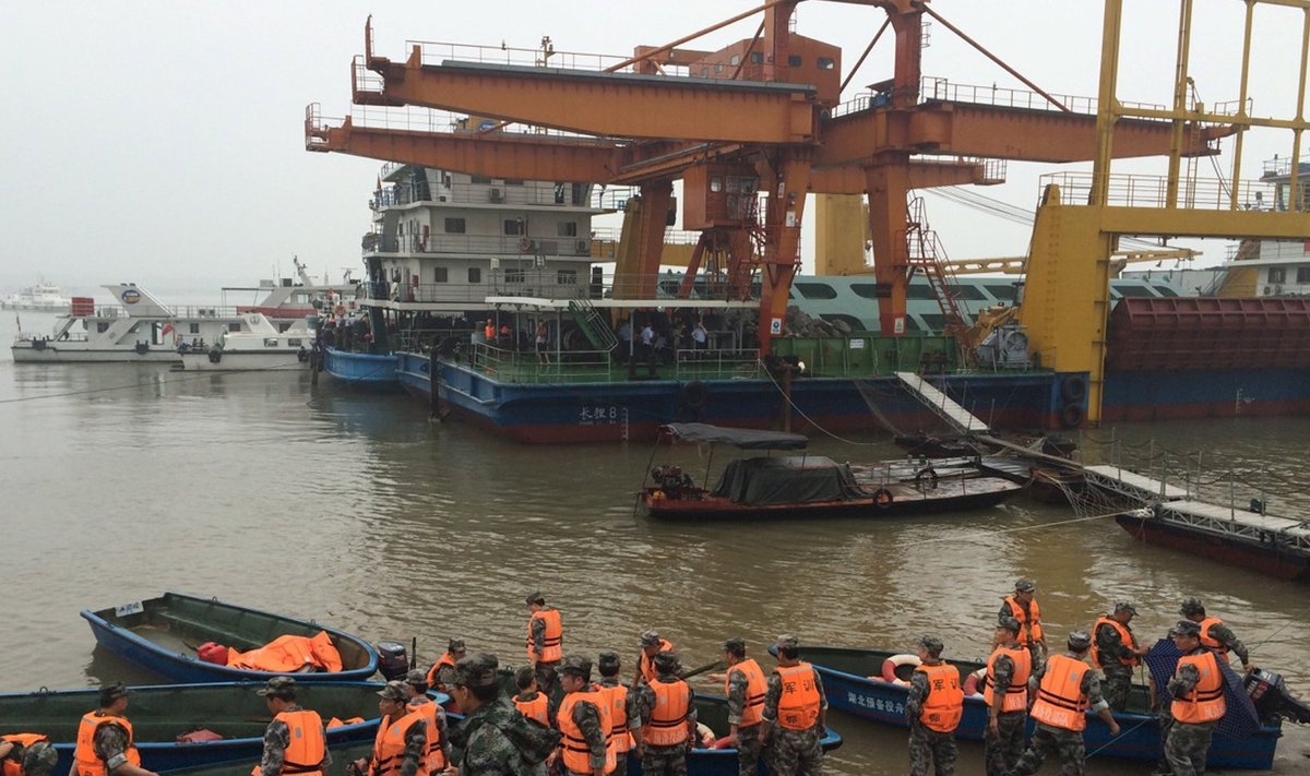 Jangtse laevaõnnetuses hukkus üle 400 inimese